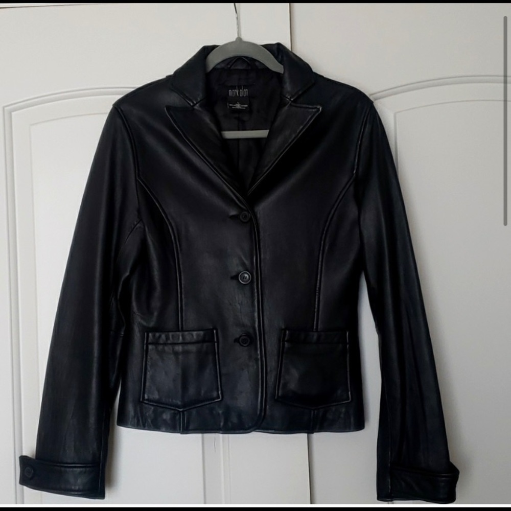 Genuine Leather Mark Alan Black Jacket. Size L